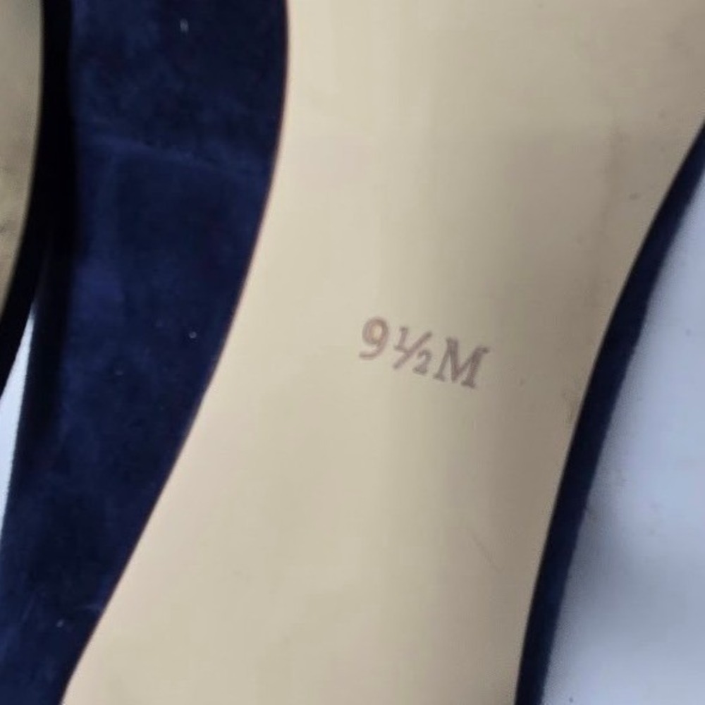 Talbots‎ Navy Suede Kitten Heels Gold Chain Detail Women's Size 9.5M - Picture 10 of 11